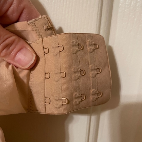 NEW! Skims Smoothing Intimates Unlined Minimizer Bra Size 34DD - Picture 10 of 14